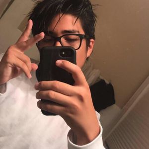 Meet your Posher, Elijah